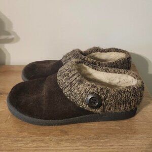 Clarks Womens Slippers Size 7 Brown Suede Upper Faux Fur Lined Slip On